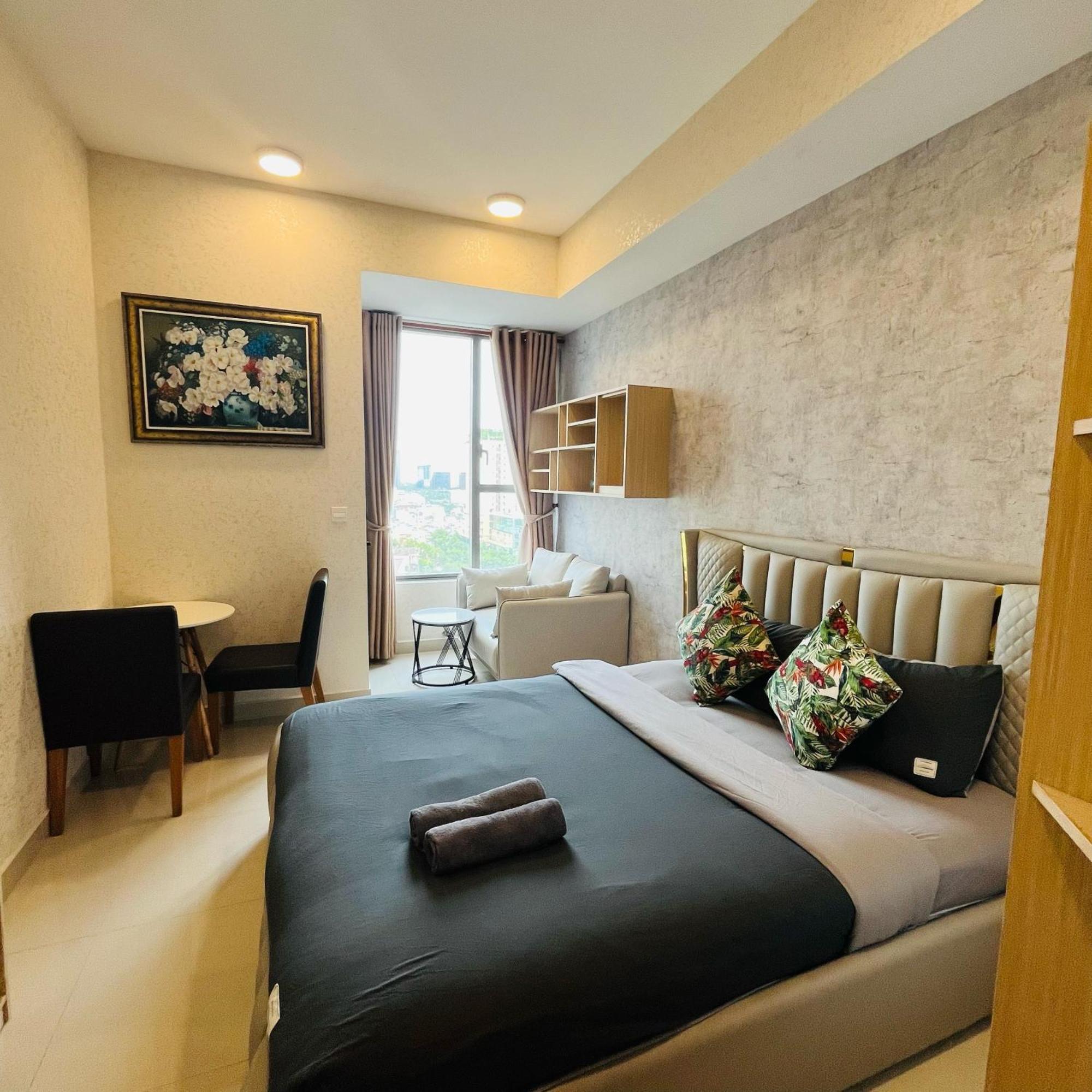 Awesome Rivergate Apartment - Cbd In Hcm City 호치민 외부 사진