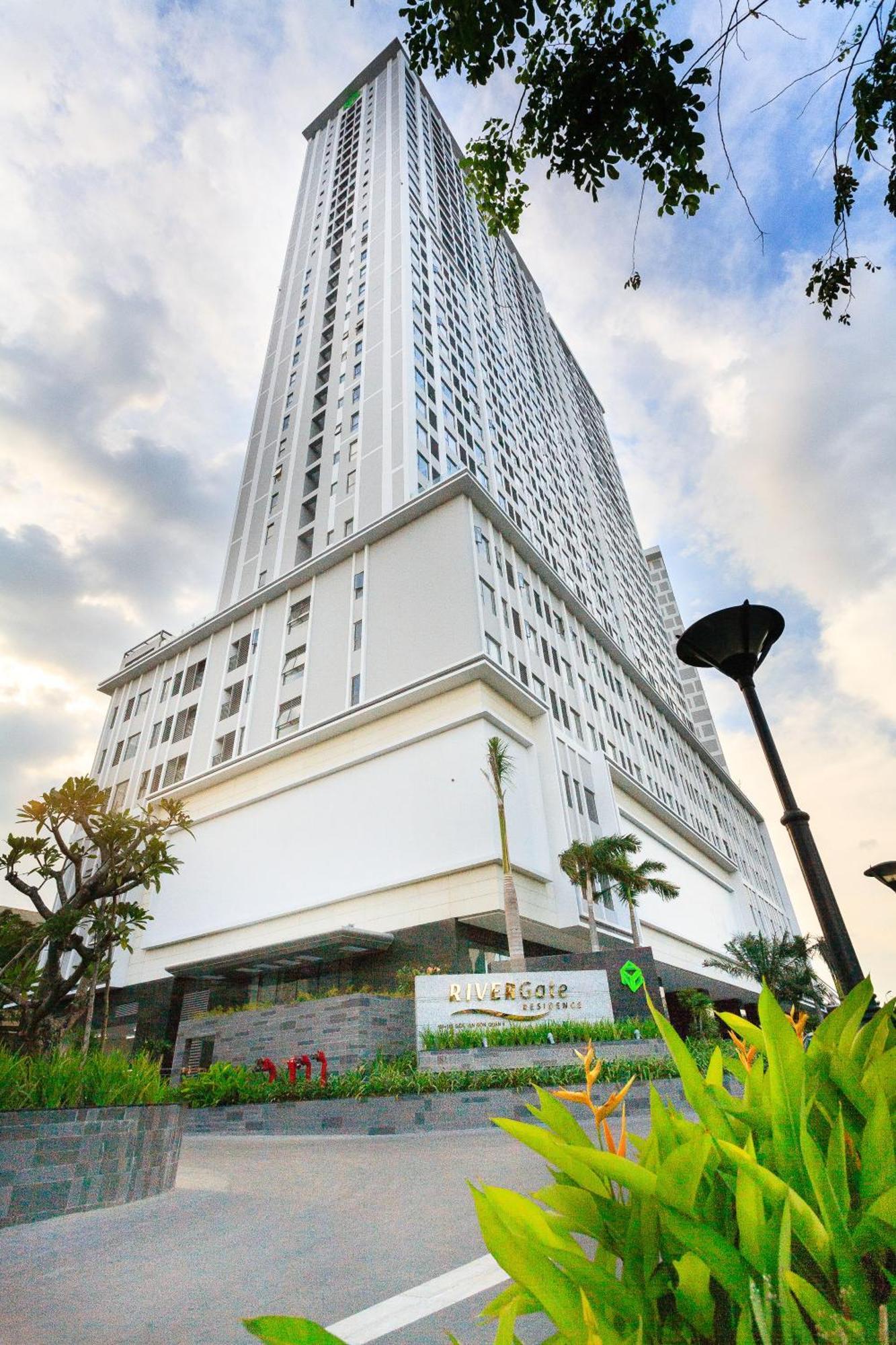 Awesome Rivergate Apartment - Cbd In Hcm City 호치민 외부 사진
