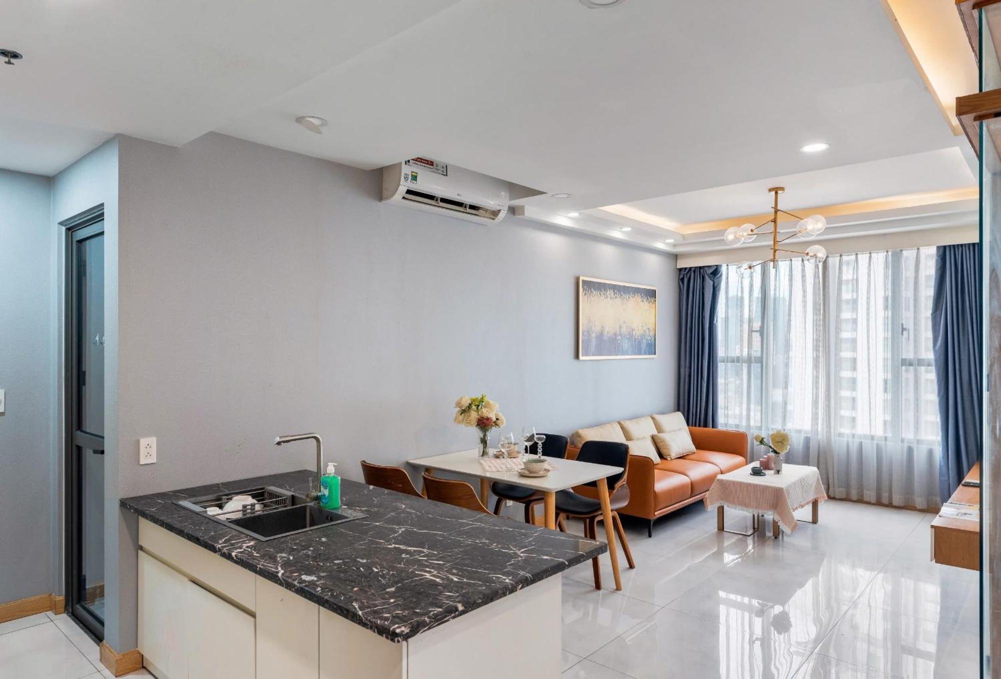 Awesome Rivergate Apartment - Cbd In Hcm City 호치민 외부 사진